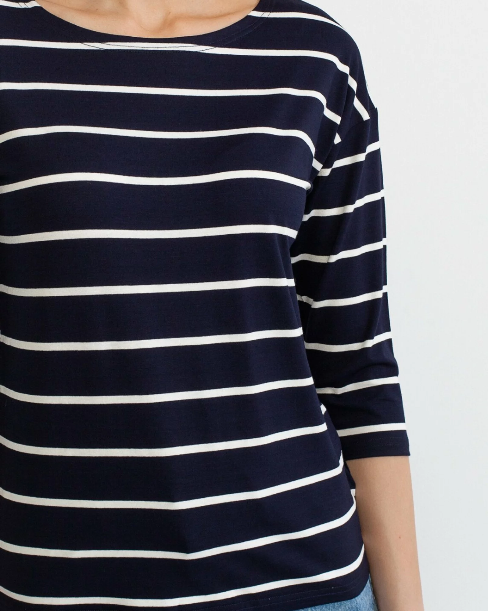 Bluză damă B.2250.Navy-Alb